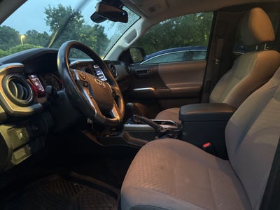 2020 Toyota Tacoma SR5 V6
