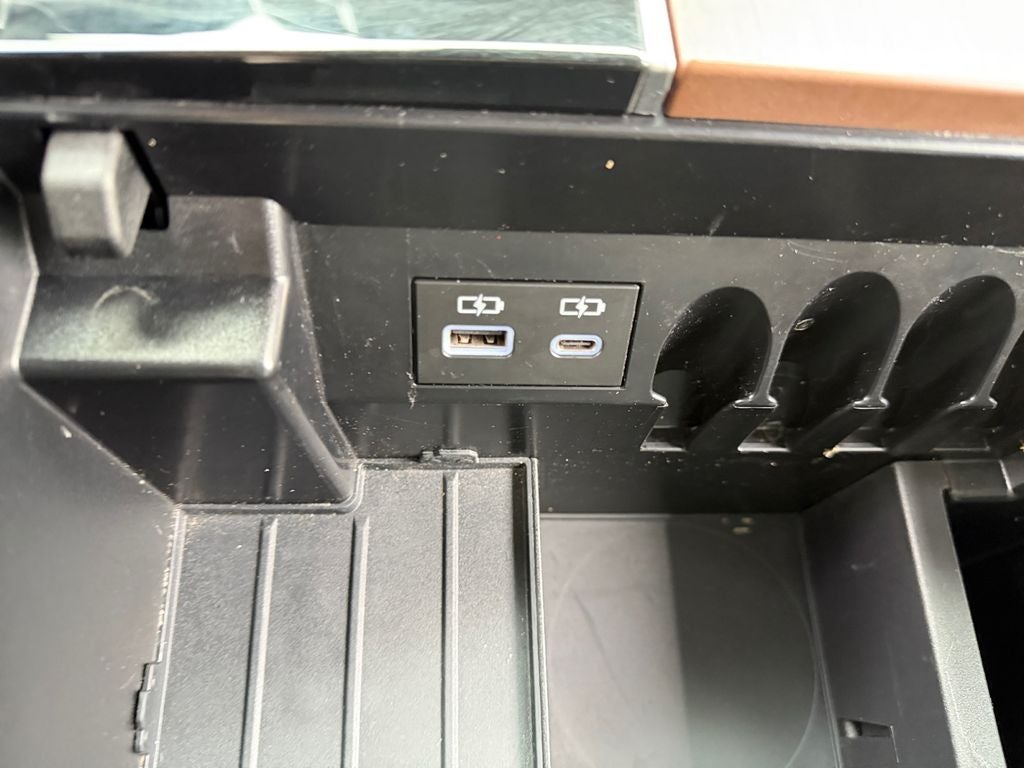 2025 Toyota Tundra Hybrid Capstone