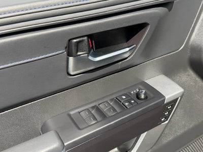 2025 Toyota Tundra Hybrid Platinum
