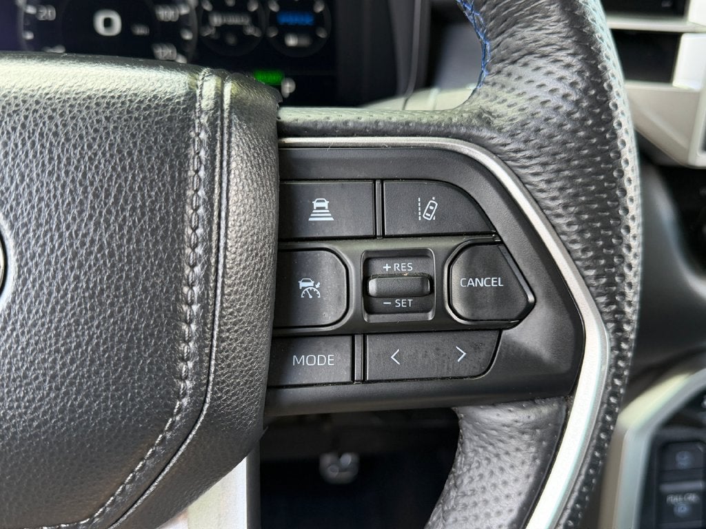 2025 Toyota Tundra Hybrid Platinum