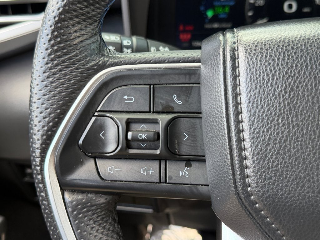 2025 Toyota Tundra Hybrid Platinum