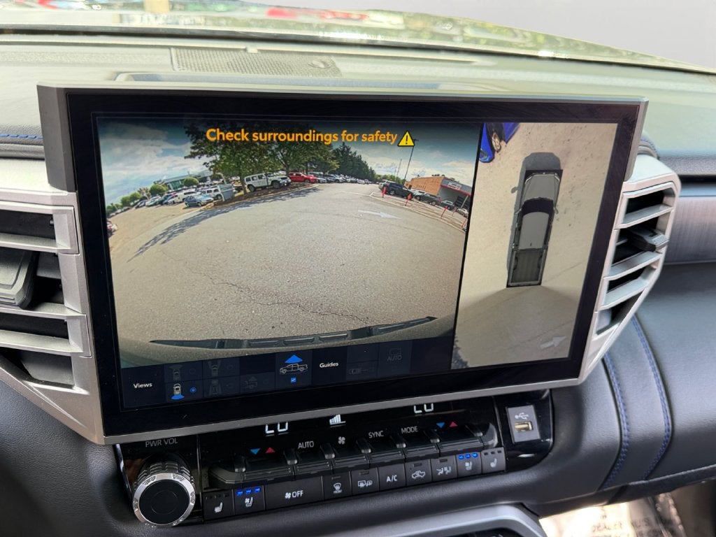 2025 Toyota Tundra Hybrid Platinum