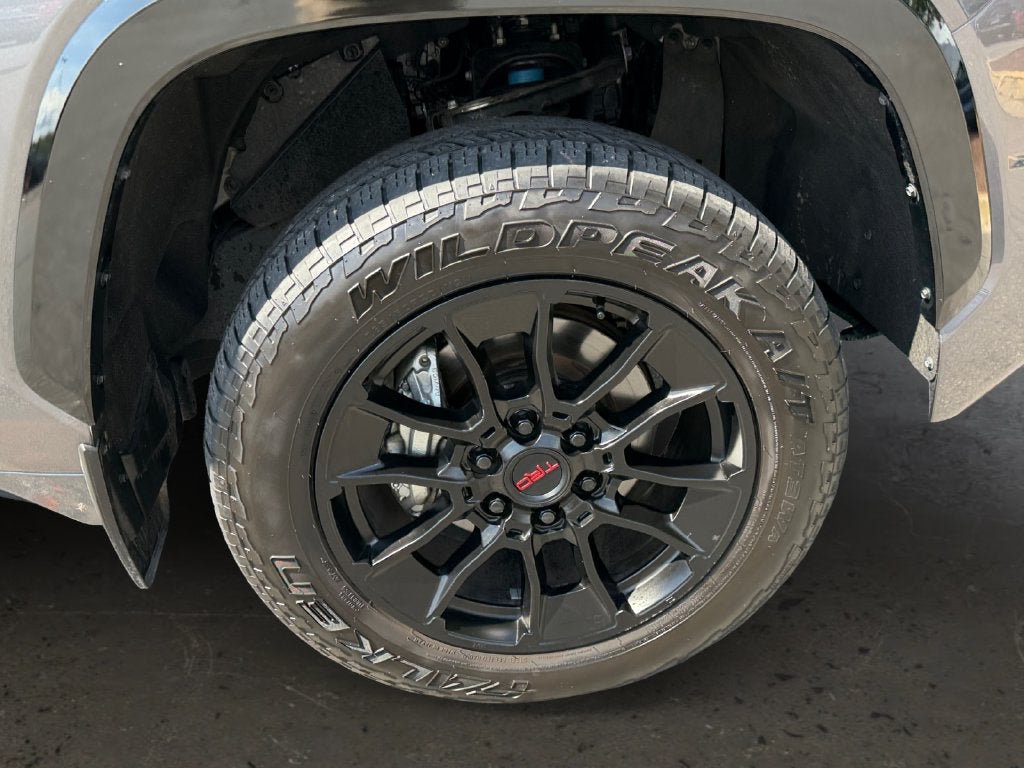 2025 Toyota Tundra Hybrid Platinum