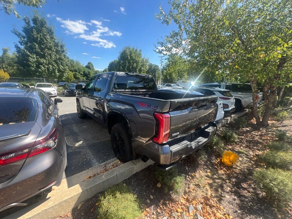 2025 Toyota Tundra Hybrid Platinum