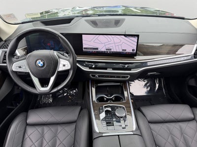 2024 BMW X7 xDrive40i