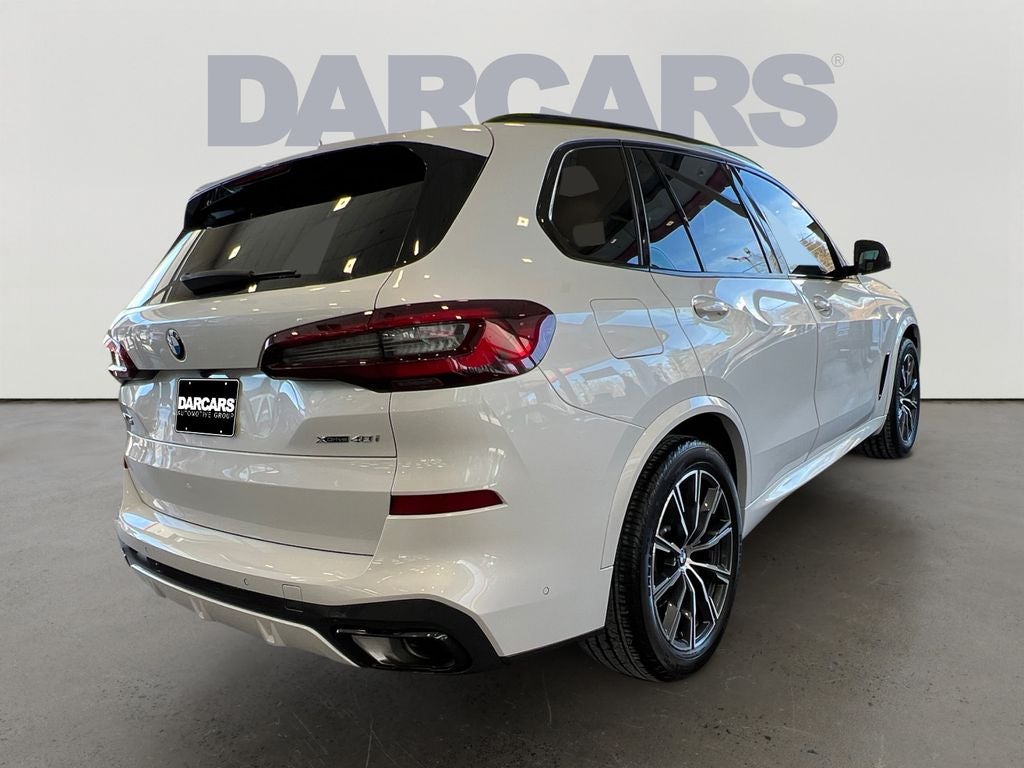 2023 BMW X5 xDrive40i M SPORT w/ Brown Interior!