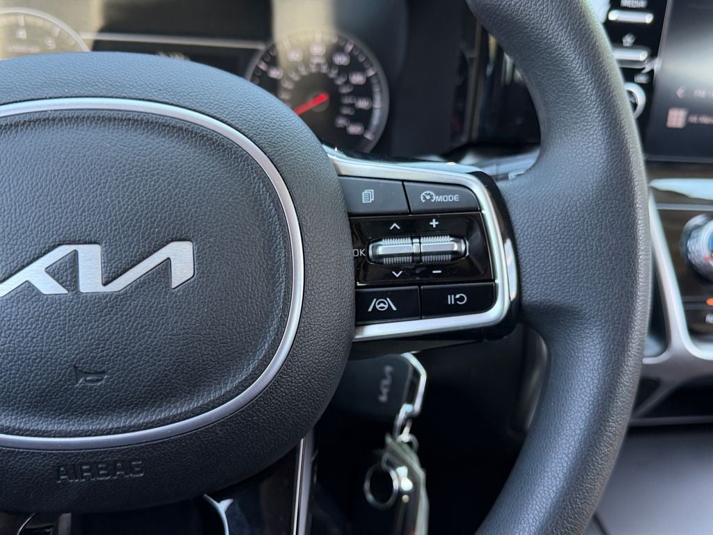 2023 Kia Sorento LX
