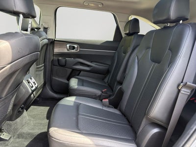 2022 Kia Sorento X-Line EX