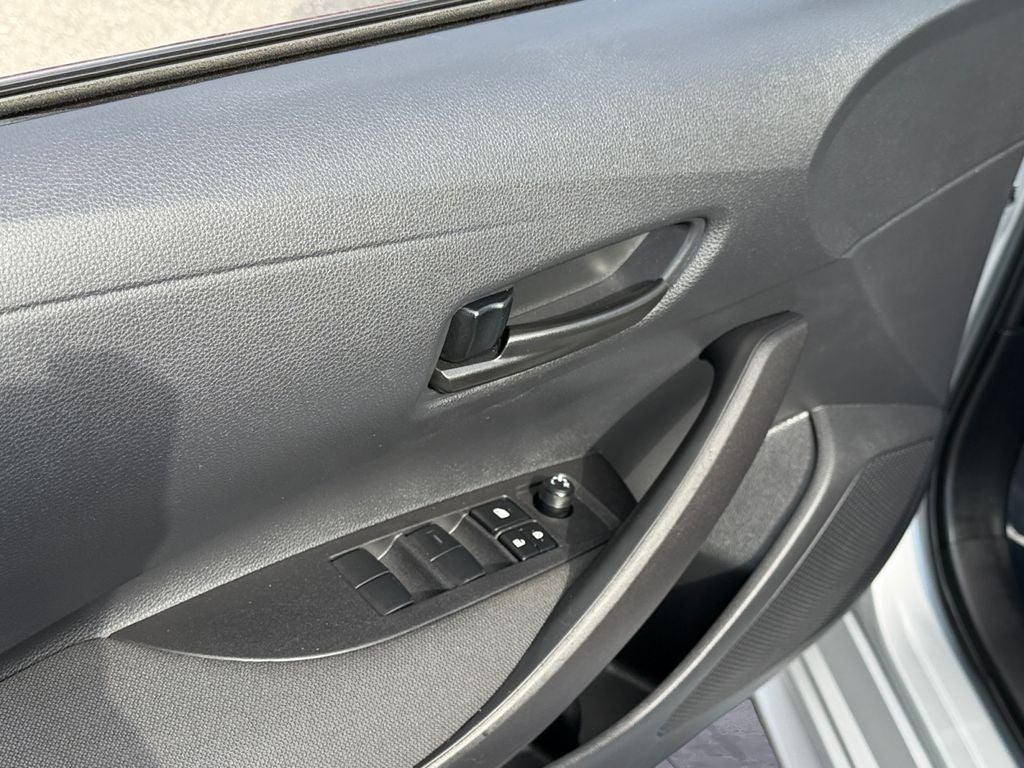 2025 Toyota Corolla LE Low Miles!