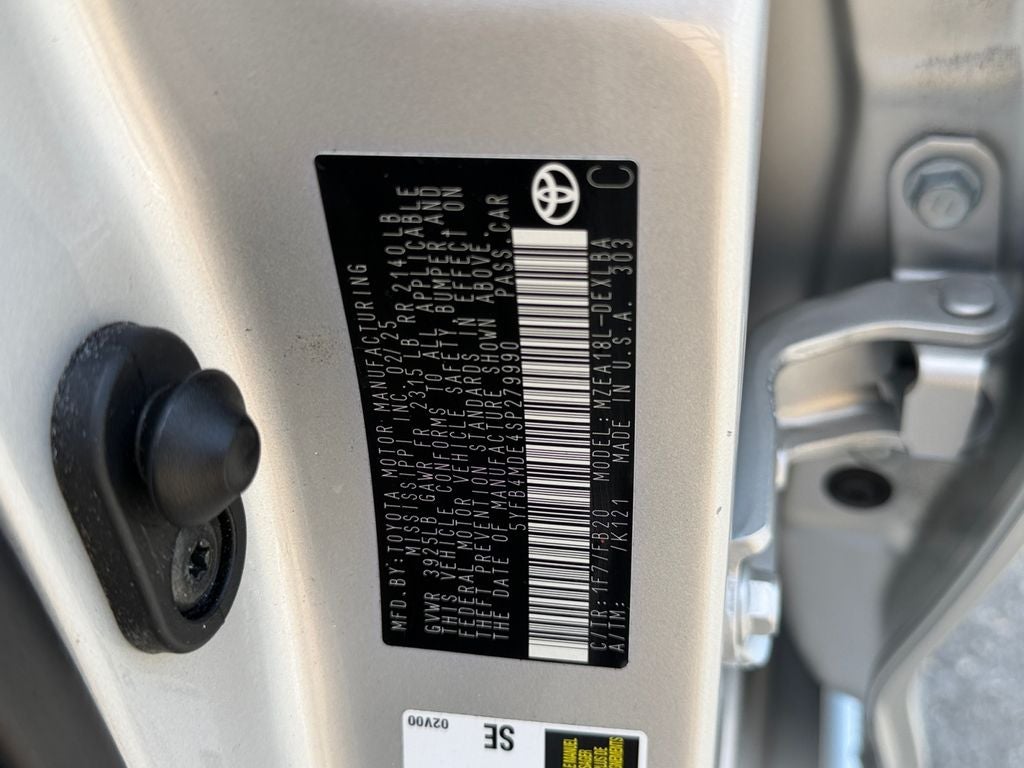 2025 Toyota Corolla LE Low Miles!