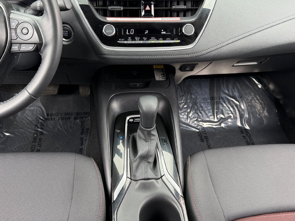 2025 Toyota Corolla SE W/ SUNROOF!