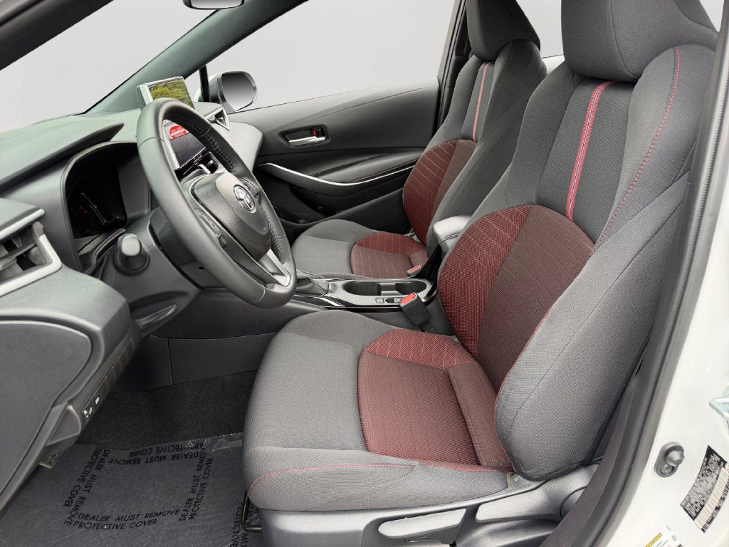 2025 Toyota Corolla SE W/ SUNROOF!