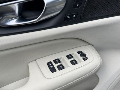 2023 Volvo S60 Ultimate