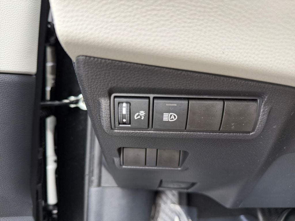 2025 Toyota Corolla Cross L