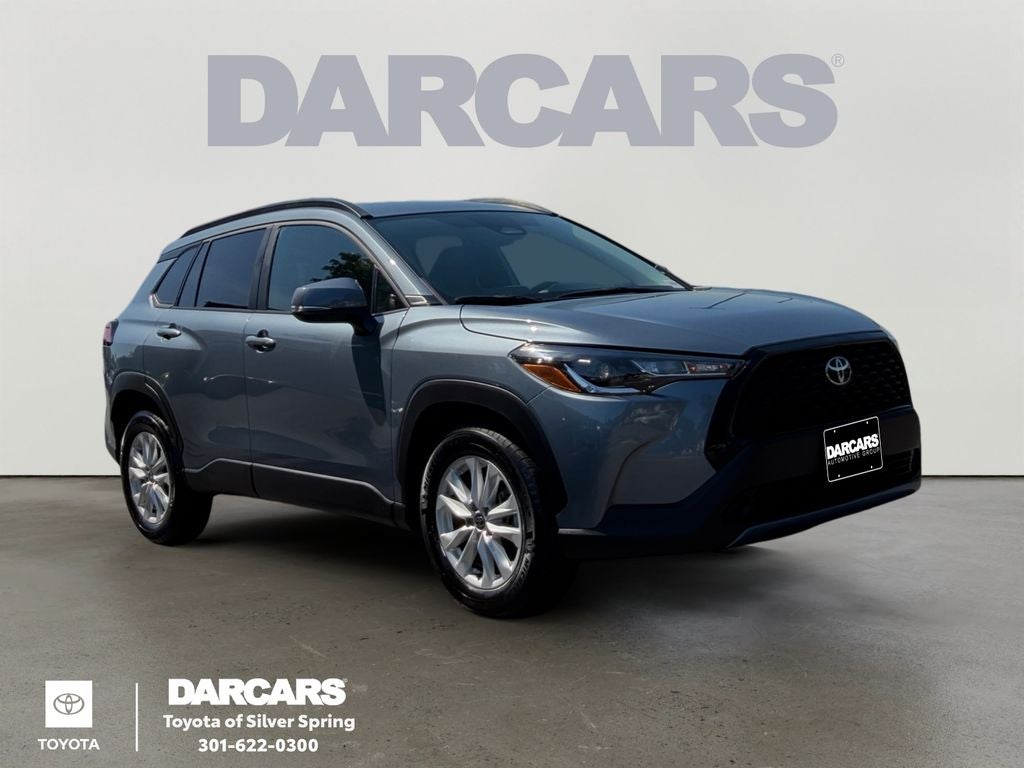 2023 Toyota Corolla Cross LE W/ Sunroof!