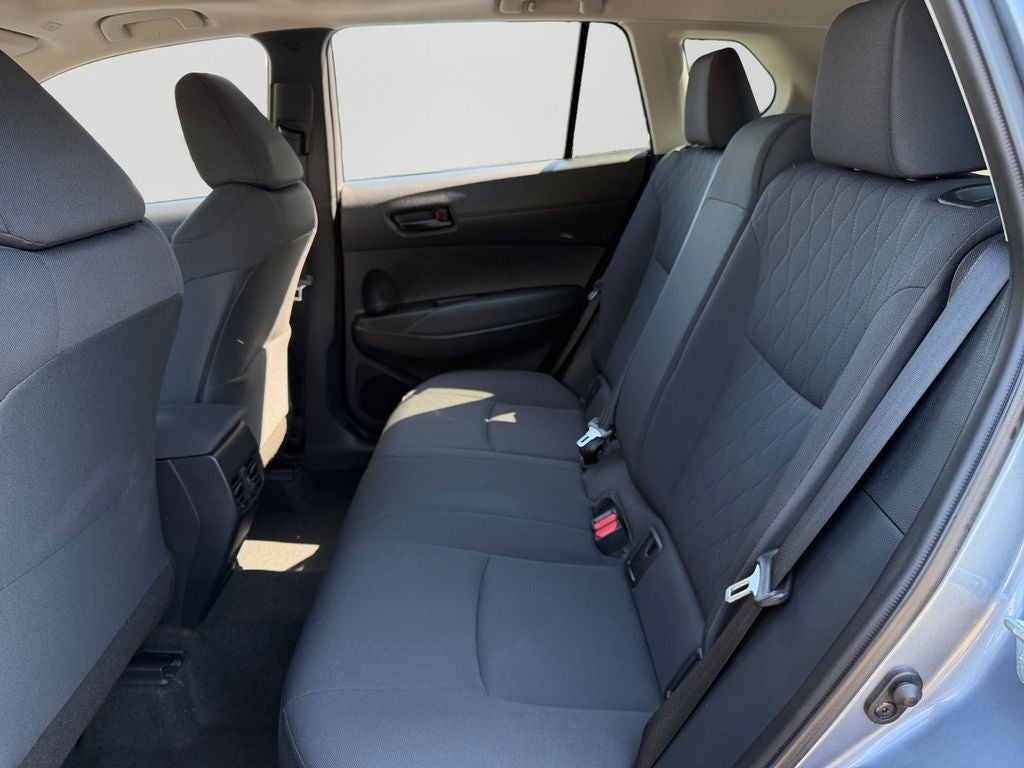 2023 Toyota Corolla Cross LE W/ Sunroof!