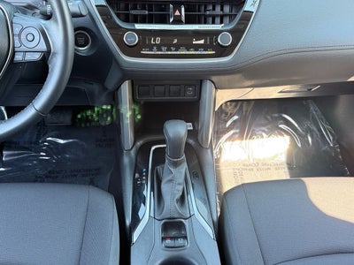2023 Toyota Corolla Cross LE W/ Sunroof!