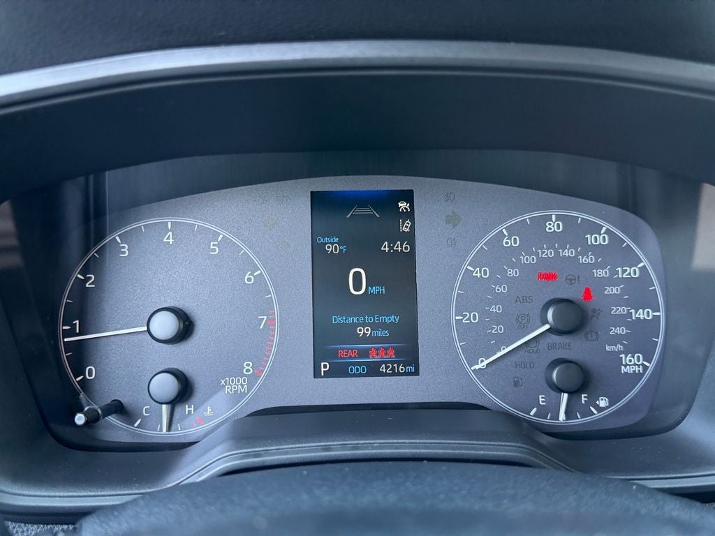2023 Toyota Corolla Cross LE W/ Sunroof!