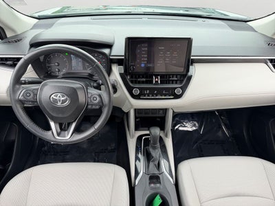 2024 Toyota Corolla Cross LE W/ SUNROOF!