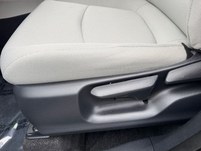 2024 Toyota Corolla Cross LE W/ SUNROOF!