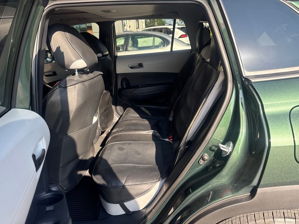 2024 Toyota Corolla Cross LE W/ SUNROOF!
