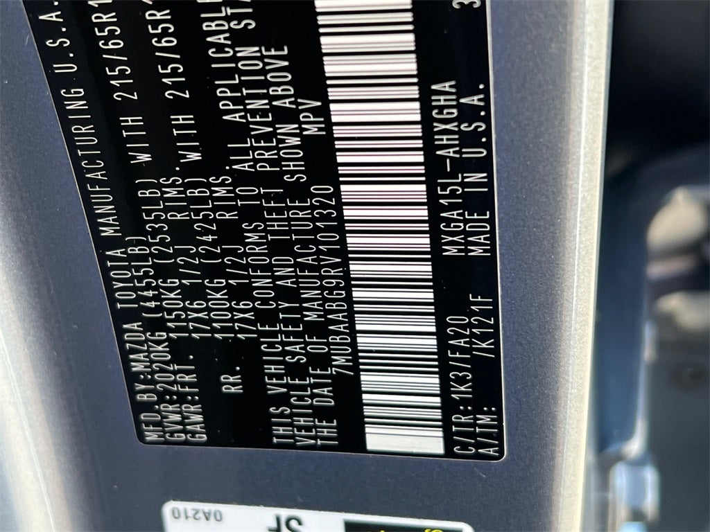 2024 Toyota Corolla Cross LE