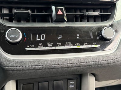 2025 Toyota Corolla Cross LE