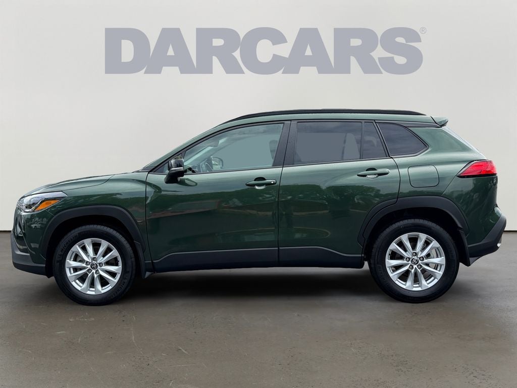 2025 Toyota Corolla Cross LE