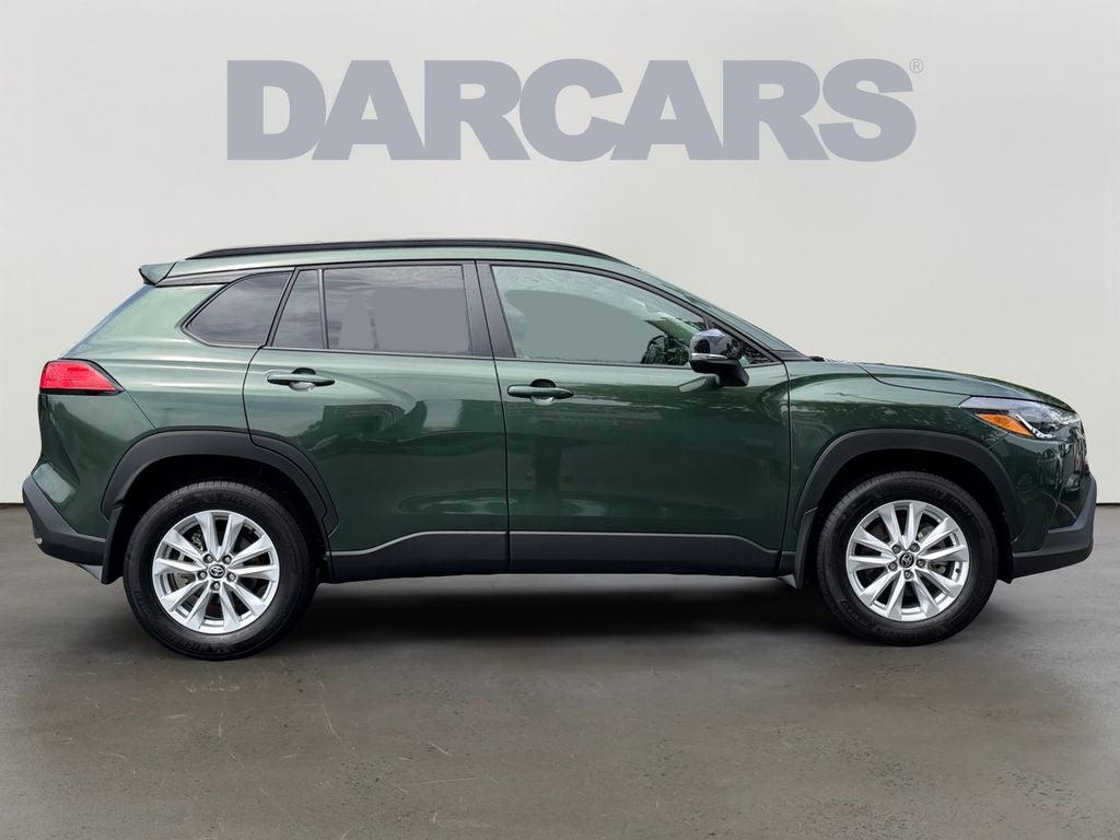 2025 Toyota Corolla Cross LE