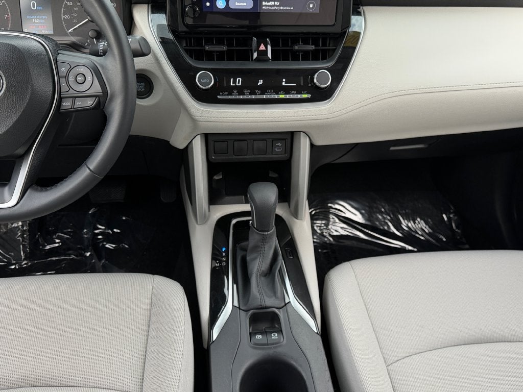 2025 Toyota Corolla Cross LE