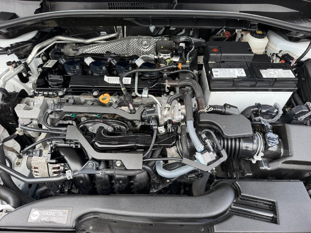 2023 Toyota Corolla Cross LE AWD!