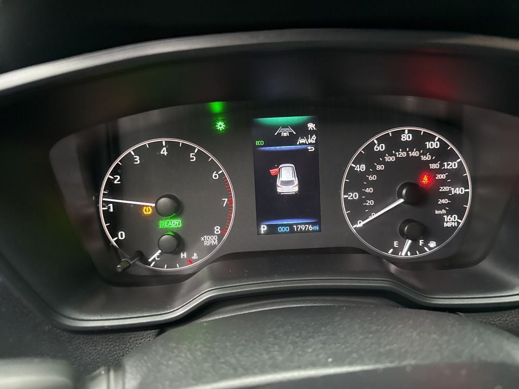 2023 Toyota Corolla Cross Hybrid SE Super Low Miles!