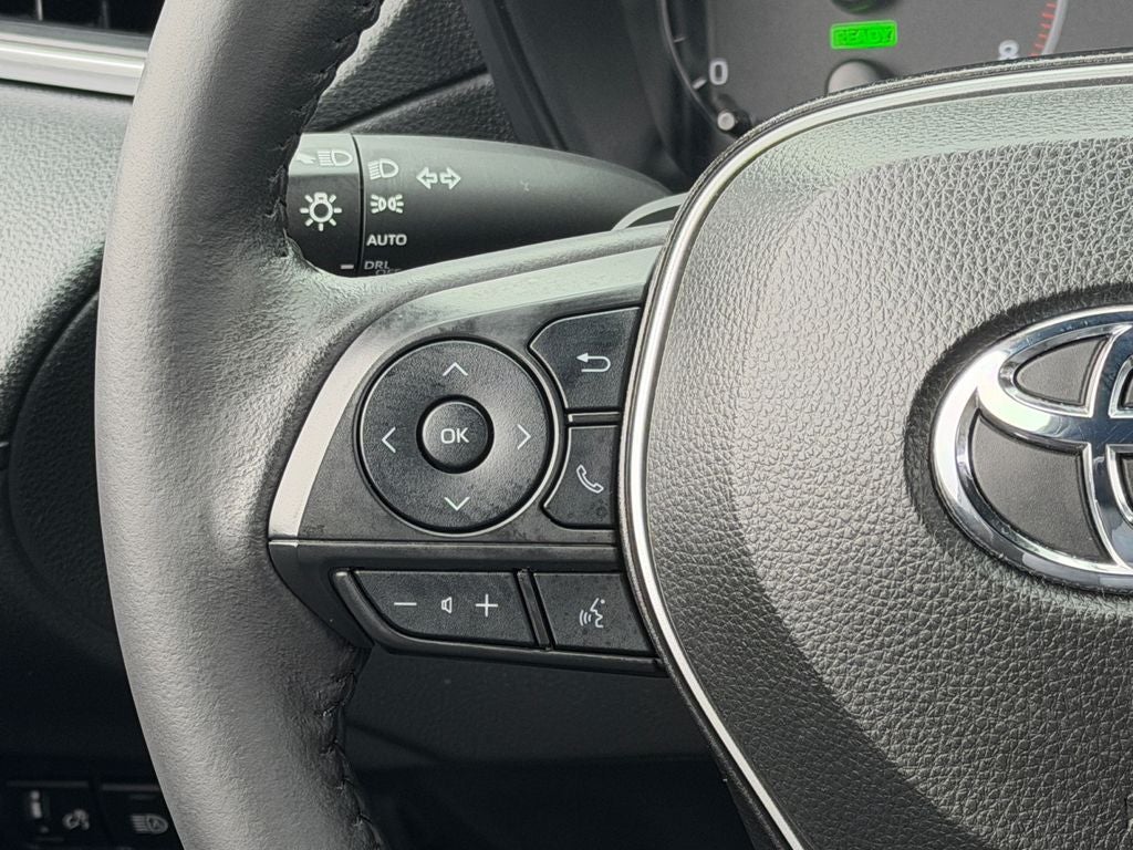 2023 Toyota Corolla Cross Hybrid SE Super Low Miles!