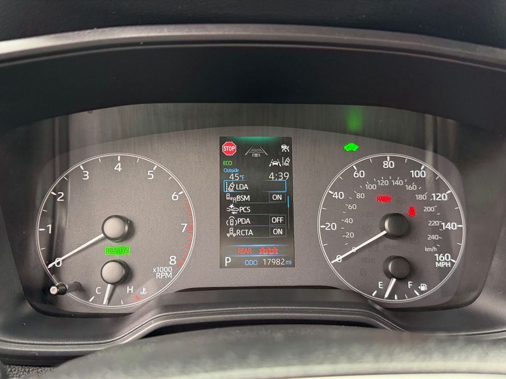 2023 Toyota Corolla Cross Hybrid SE Super Low Miles!