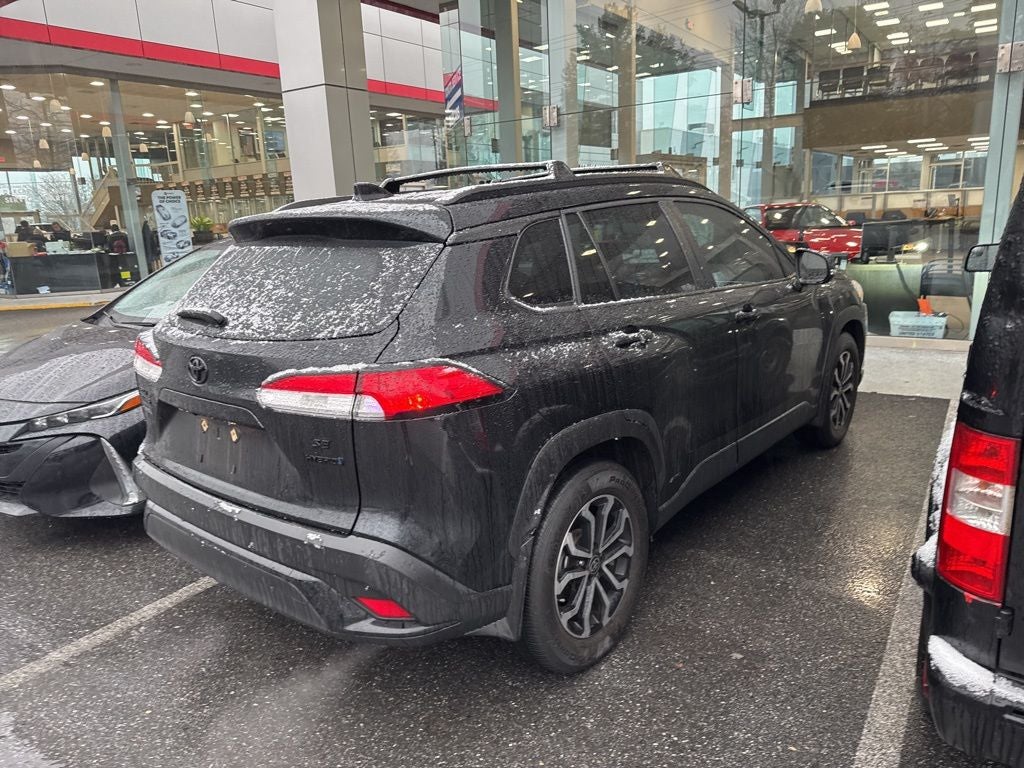 2023 Toyota Corolla Cross Hybrid SE Super Low Miles!