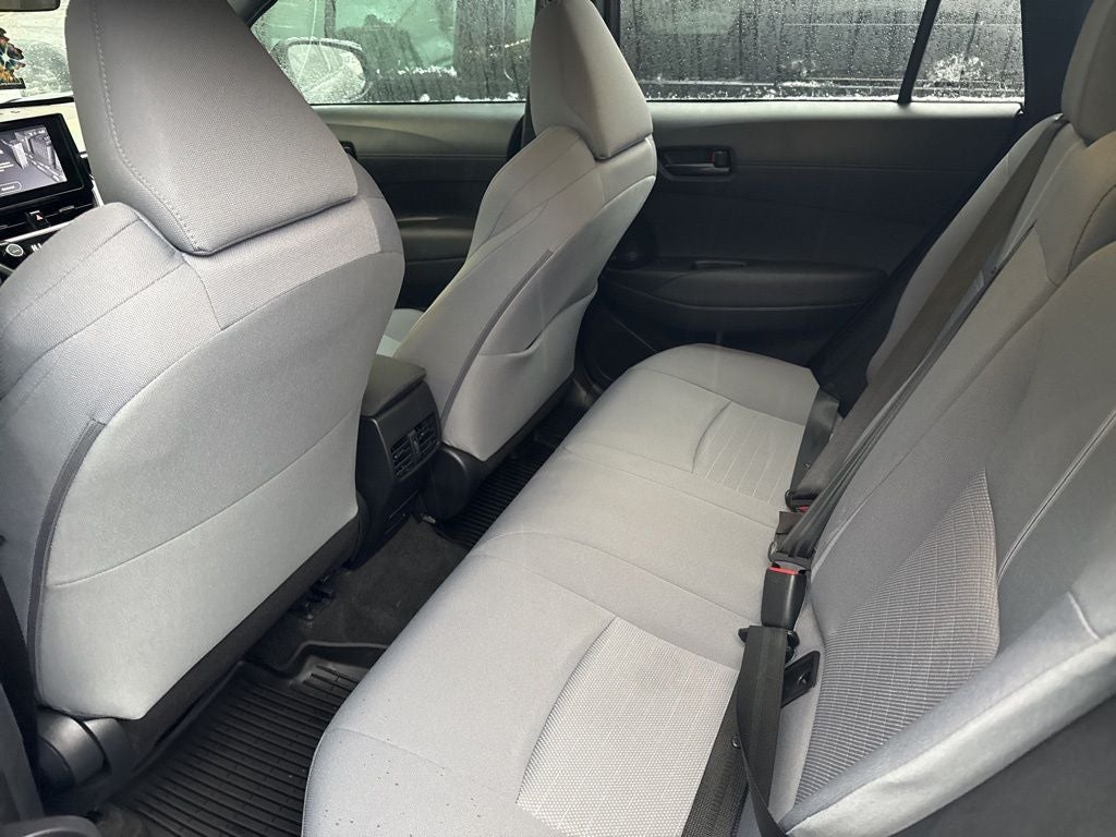 2023 Toyota Corolla Cross Hybrid SE Super Low Miles!