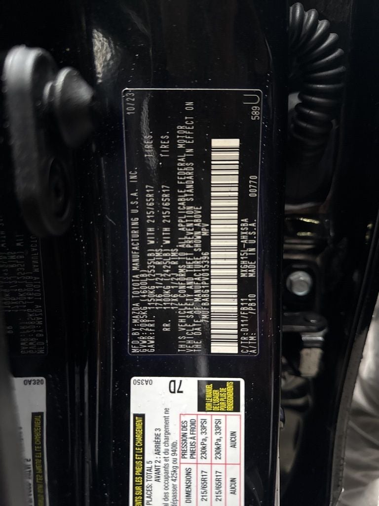 2023 Toyota Corolla Cross Hybrid SE Super Low Miles!