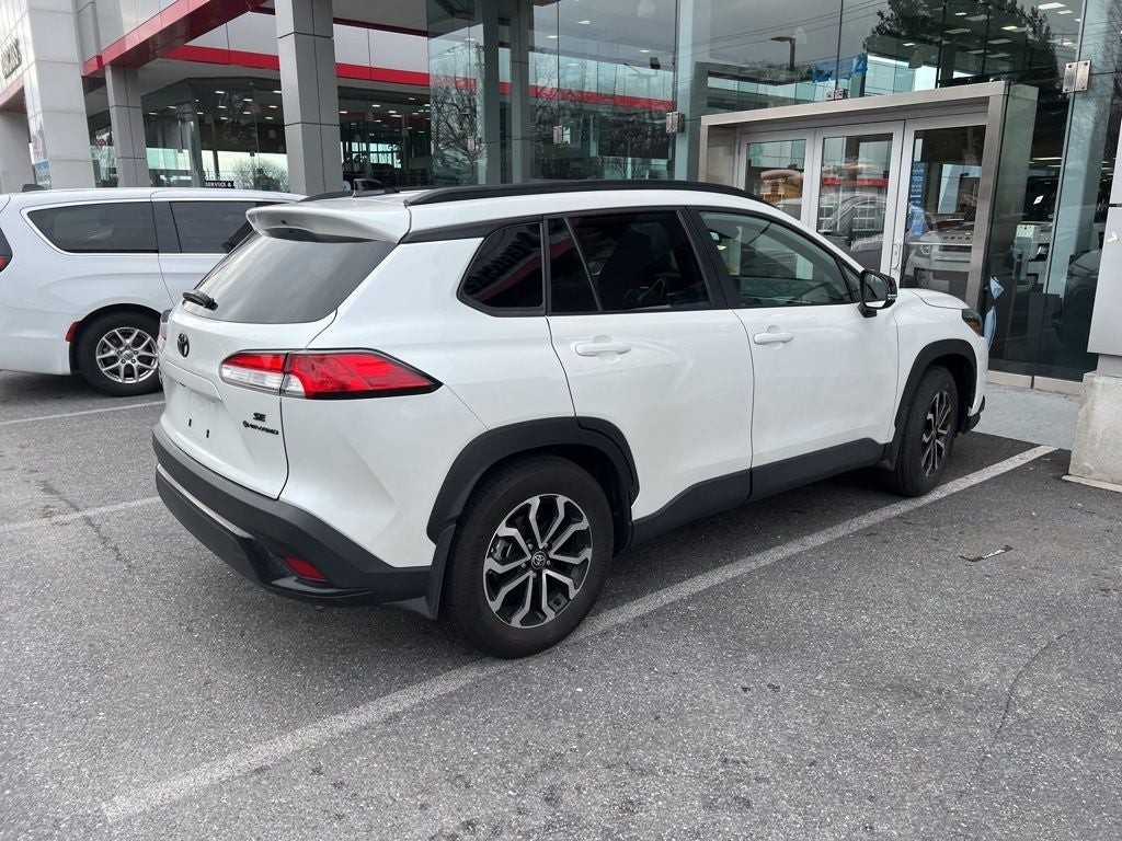 2025 Toyota Corolla Cross Hybrid SE