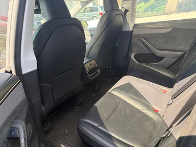 2026 Tesla Model Y Premium
