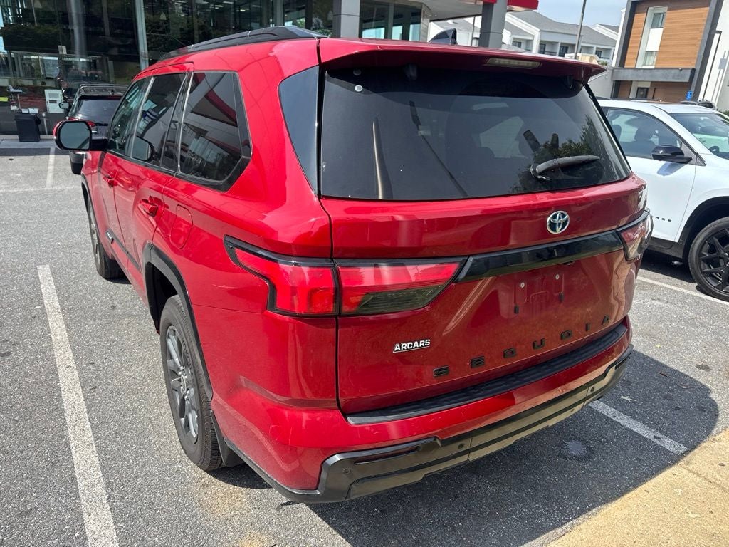 2023 Toyota Sequoia Platinum W/ REAR Entertainment system