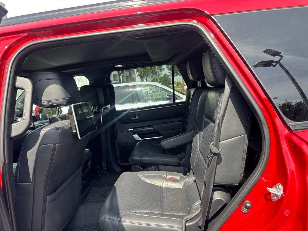 2023 Toyota Sequoia Platinum W/ REAR Entertainment system