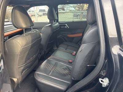 2022 Mitsubishi Outlander SEL Beautiful Brown Interior!