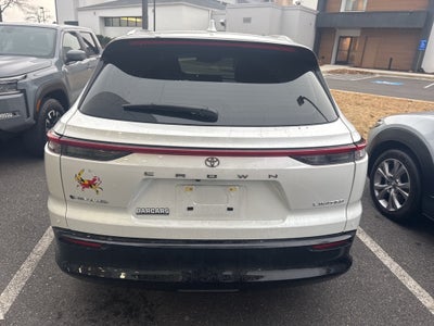 2025 Toyota Crown Signia Limited