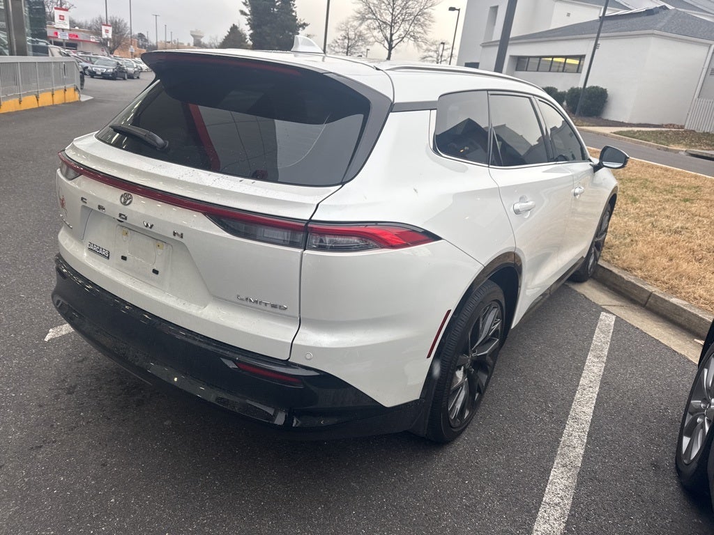 2025 Toyota Crown Signia Limited