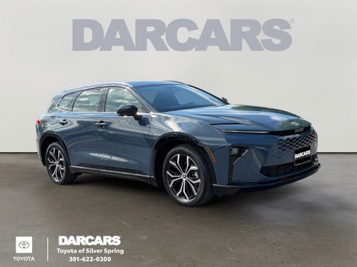 2025 Toyota Crown Signia XLE