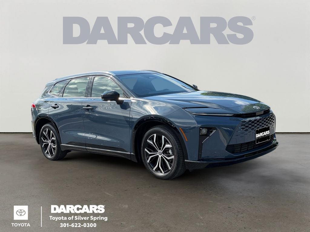 2025 Toyota Crown Signia XLE