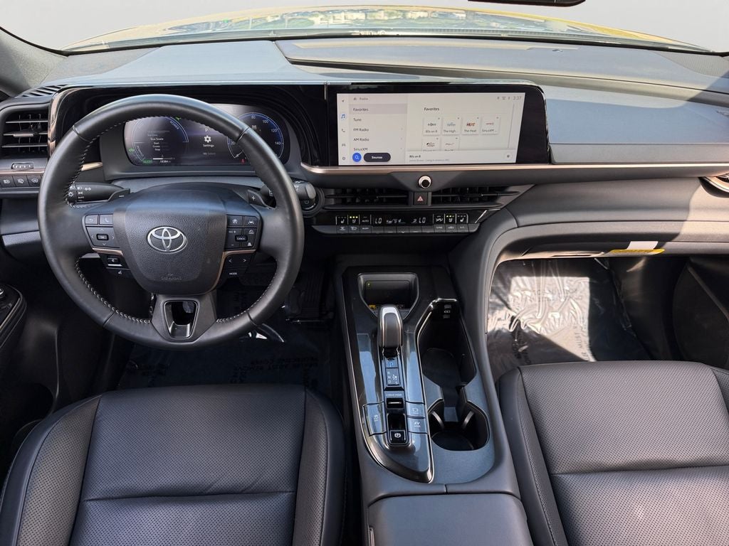 2025 Toyota Crown Signia XLE