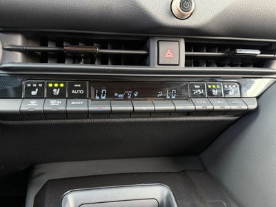 2025 Toyota Crown Signia XLE
