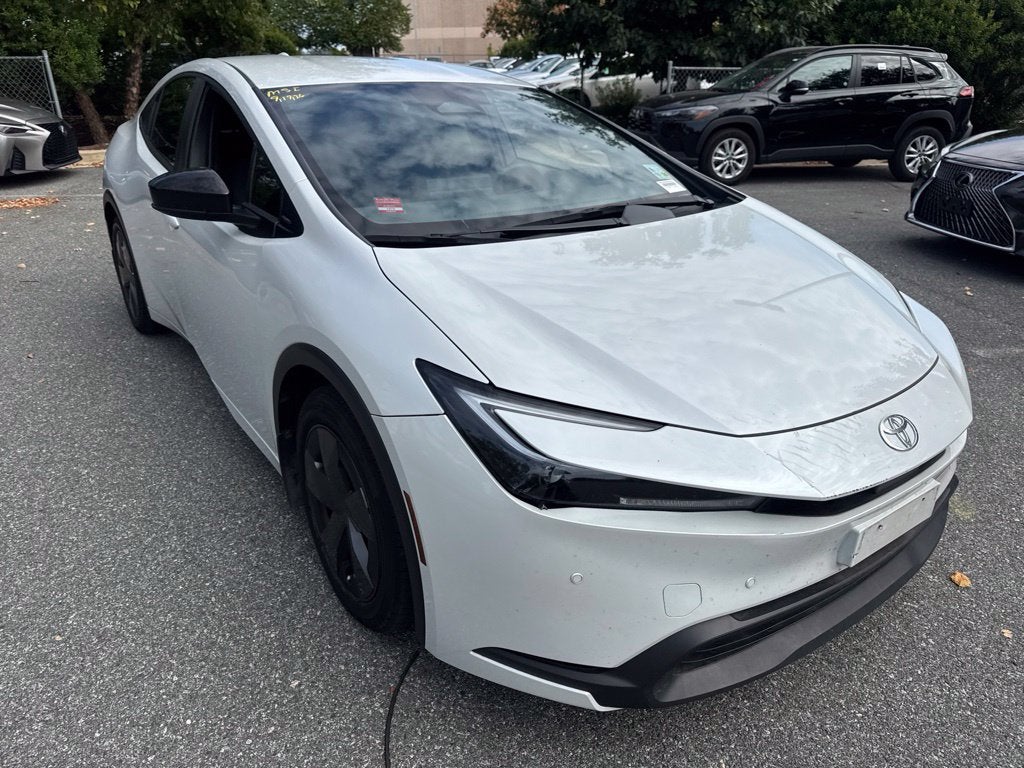 2024 Toyota Prius LE