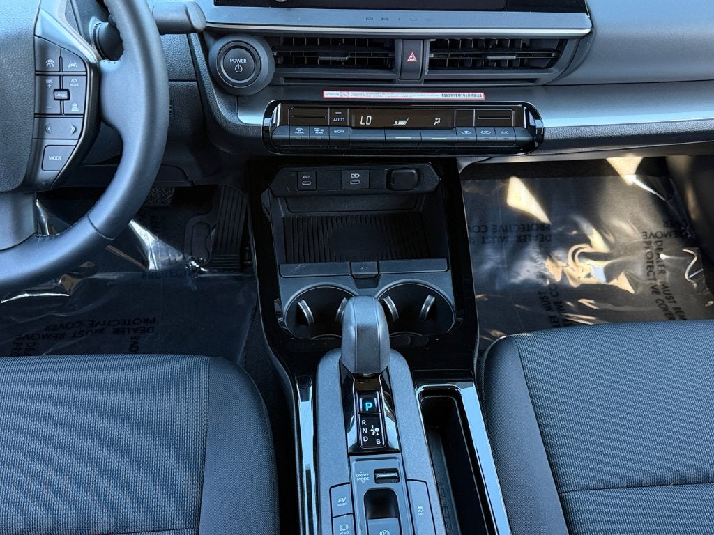 2025 Toyota Prius LE